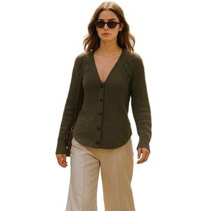 American Eagle Cotton Blend Green Knit Cardigan V-Neckline Scoop Bottom Hem Boho
